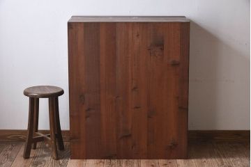 レトロ家具　昭和レトロ　古い木の質感が味わい深いアンティーク収納棚(戸棚、下駄箱)(1)