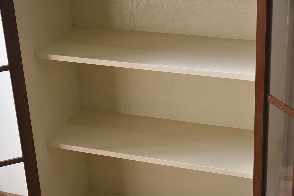 ペイント家具　格子の扉がおしゃれな収納棚(飾り棚、戸棚)