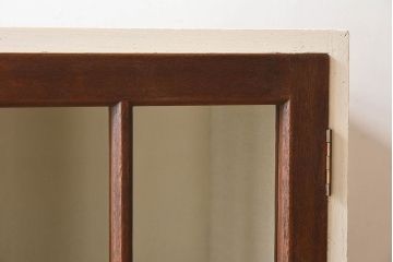 ペイント家具　格子の扉がおしゃれな収納棚(飾り棚、戸棚)