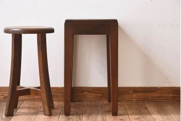 アンティーク雑貨　昭和レトロ　古い木の質感が味わい深いサイドテーブル(花台)