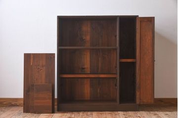 レトロ家具　昭和レトロ　古い木の質感が味わい深いアンティーク収納棚(戸棚、下駄箱)(2)