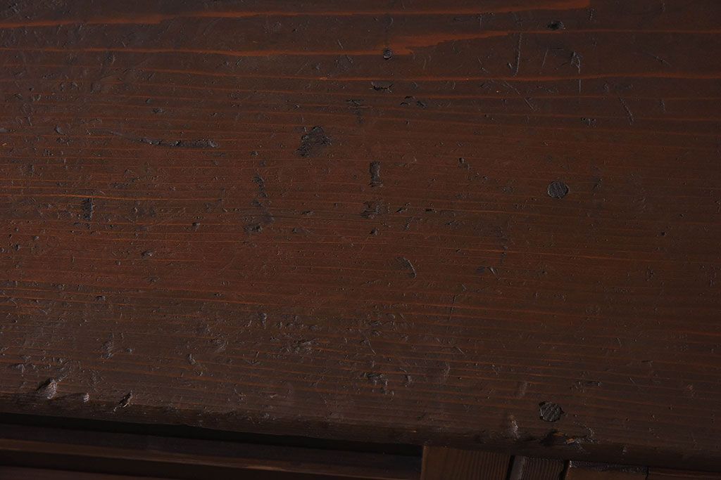 レトロ家具　昭和レトロ　古い木の質感が味わい深いアンティーク収納棚(戸棚、下駄箱)(2)