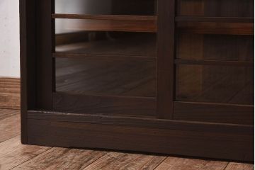 レトロ家具　昭和レトロ　古い木の質感が味わい深いアンティーク収納棚(戸棚、下駄箱)(2)