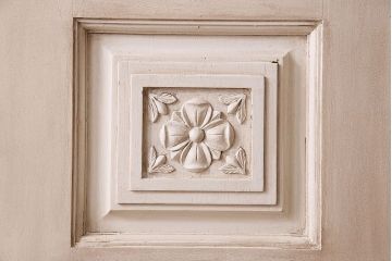 アンティークペイント　上品なデザインのドア(扉)(1)