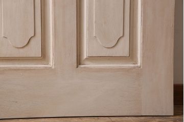 アンティークペイント　上品なデザインのドア(扉)(1)