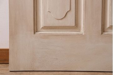 アンティークペイント　上品なデザインのドア(扉)(1)