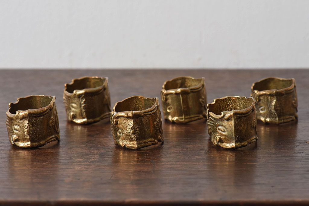 アンティーク雑貨　フランス製　優雅なフォルムなナプキンリング6個セット