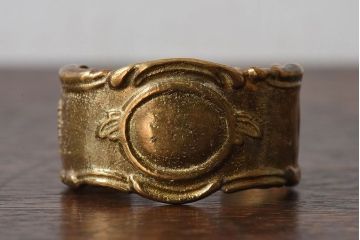 アンティーク雑貨　フランス製　優雅なフォルムなナプキンリング6個セット