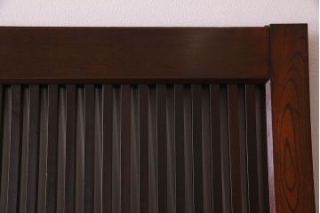 和製アンティーク　ケヤキ・カバ材　上質なデザインの蔵戸(引き戸、くぐり戸、玄関戸)