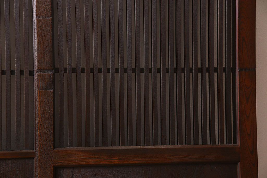 和製アンティーク　ケヤキ・カバ材　上質なデザインの蔵戸(引き戸、くぐり戸、玄関戸)