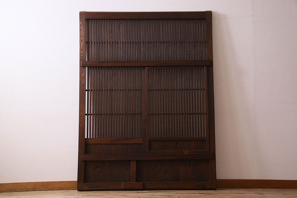 和製アンティーク　ケヤキ・カバ材　上質なデザインの蔵戸(引き戸、くぐり戸、玄関戸)