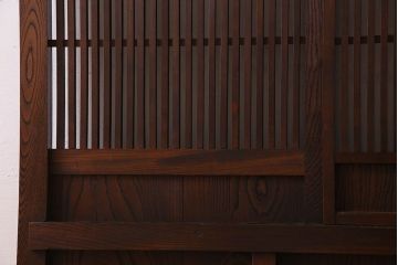 和製アンティーク　ケヤキ・カバ材　上質なデザインの蔵戸(引き戸、くぐり戸、玄関戸)