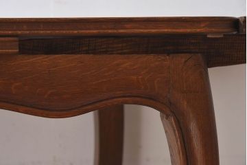 アンティーク家具　フランスアンティーク　オーク材　パーケット天板と猫脚のデザインが素敵なエクステンションテーブル