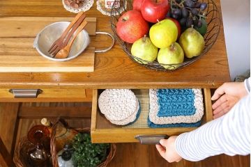 レトロ家具　昭和レトロ　栓材　使い勝手の良い小振りな平机(コンソールテーブル)