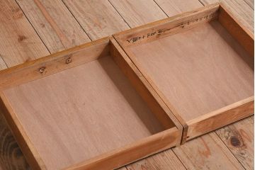 レトロ家具　昭和レトロ　栓材　使い勝手の良い小振りな平机(コンソールテーブル)