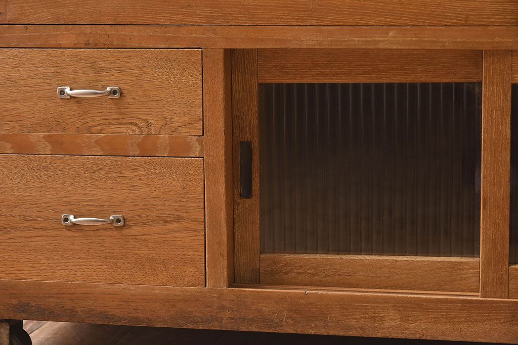 アンティーク雑貨　たばこ屋で使われていた昭和レトロなガラスケース(ショーケース)