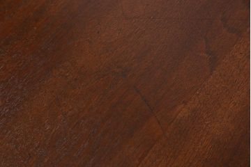 アンティーク家具　イギリスアンティーク　バーチ材　美しい脚のデザインのダイニングテーブル