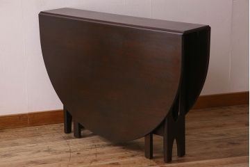 ヴィンテージ家具　イギリスビンテージ　チーク材製!脚のデザインが珍しいバタフライテーブル(エクステンションテーブル、ダイニングテーブル)