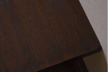 アンティーク雑貨　総ケヤキ材　天板一枚板!古い木の質感が味わい深い文机(2)