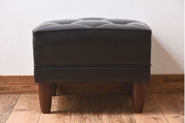 カリモク家具　ビンテージ　レトロなデザインのオットマン(スツール)(2)