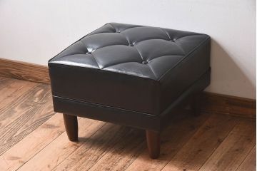 中古　カリモク家具　ビンテージ　レトロなデザインのオットマン(スツール)(1)