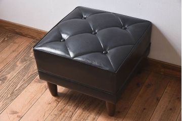 中古　カリモク家具　ビンテージ　レトロなデザインのオットマン(スツール)(1)