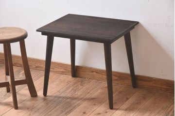 アンティーク雑貨　リメイク品　栓材　昭和レトロの雰囲気が魅力的なサイドテーブル(花台)