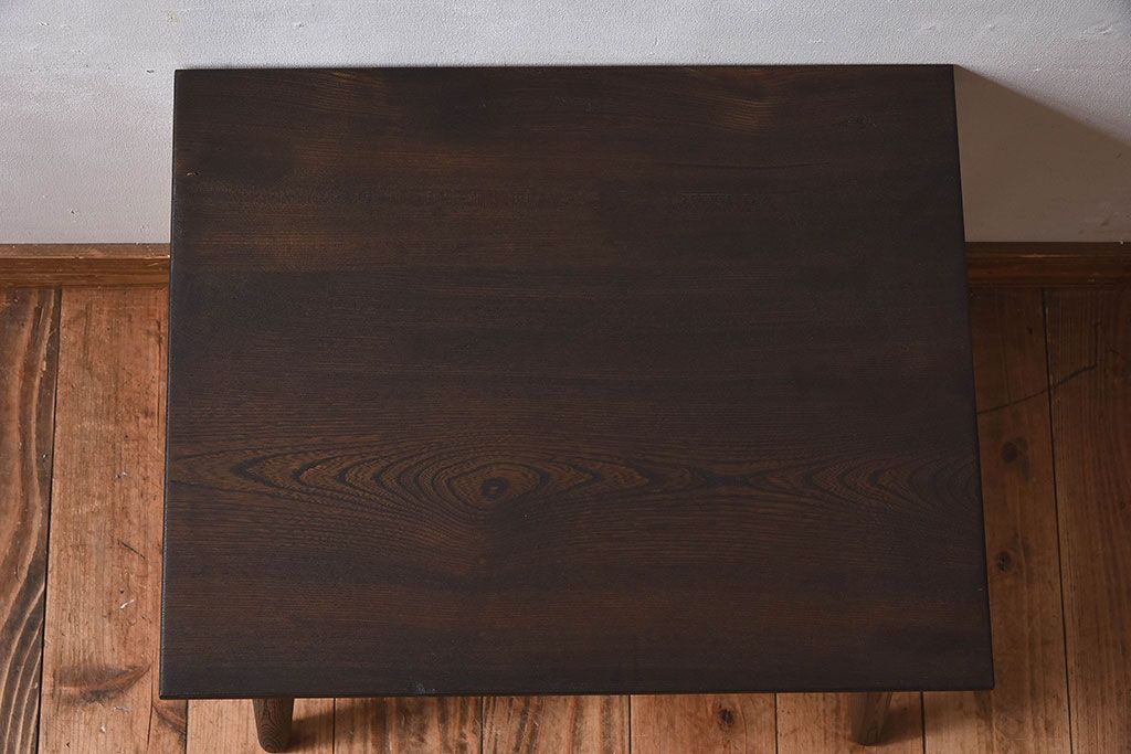 アンティーク雑貨　リメイク品　栓材　昭和レトロの雰囲気が魅力的なサイドテーブル(花台)