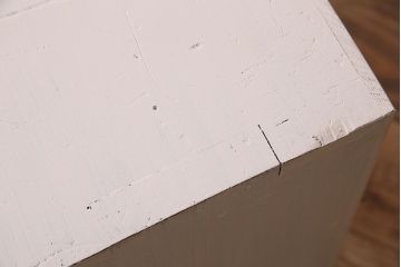 アンティーク家具　アンティークペイント　ネームプレート付き!シャビーなペイントがお洒落なローボード(ローチェスト)