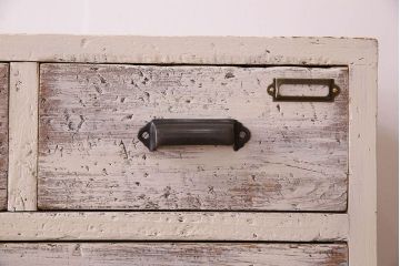 アンティーク家具　アンティークペイント　ネームプレート付き!シャビーなペイントがお洒落なローボード(ローチェスト)