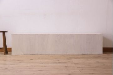 アンティーク家具　アンティークペイント　ネームプレート付き!シャビーなペイントがお洒落なローボード(ローチェスト)