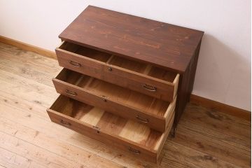 レトロ家具　昭和レトロ　ヒノキ材製天板　シンプルさが魅力の鉄脚ローボード(ローチェスト)(2)