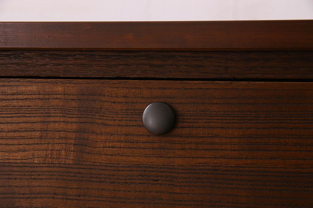 レトロ家具 昭和レトロ ヒノキ材製天板 シンプルさが魅力の鉄脚ローボード(ローチェスト)(2)