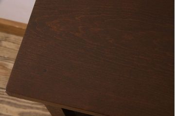 レトロ家具　昭和レトロ　棚付き!小振りなサイズのすっきりとしたサイドテーブル(花台)