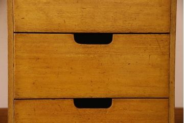 レトロ家具　昭和レトロ　古い木製のシンプルな片袖机