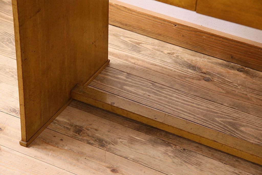 レトロ家具　昭和レトロ　古い木製のシンプルな片袖机