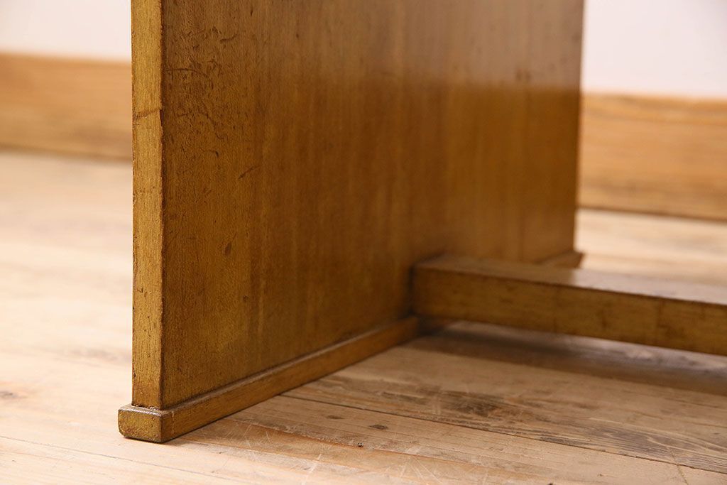 レトロ家具　昭和レトロ　古い木製のシンプルな片袖机