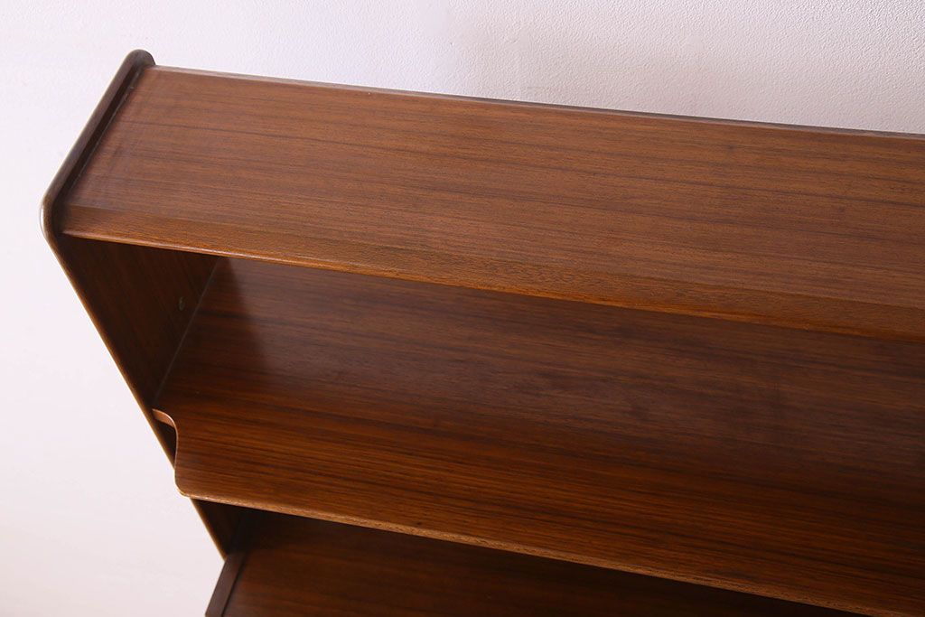 アンティーク家具　G-PLAN(ジープラン)　ルームディバイダー(収納棚・飾り棚・陳列棚)