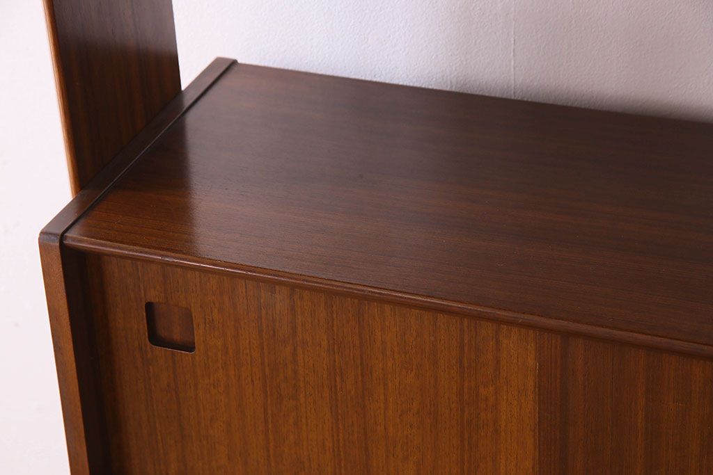 アンティーク家具　G-PLAN(ジープラン)　ルームディバイダー(収納棚・飾り棚・陳列棚)