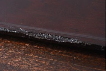 紫檀材　一枚板から刳り貫いた重厚感のあるお盆(トレー)