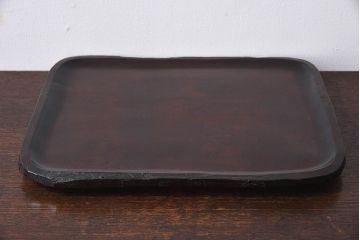 紫檀材　一枚板から刳り貫いた重厚感のあるお盆(トレー)