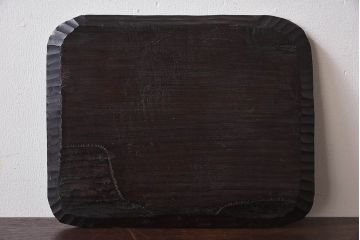 紫檀材　一枚板から刳り貫いた重厚感のあるお盆(トレー)