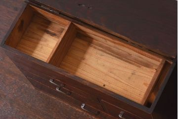 アンティーク雑貨　昭和レトロ　上品な色合いが素敵な小引き出し(裁縫箱)