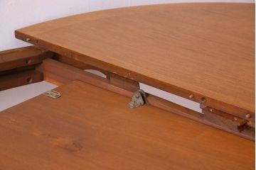 ヴィンテージ家具　北欧ビンテージ　チーク材　木のぬくもり溢れる丸型エクステンションテーブル