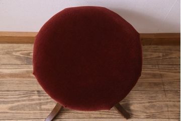 アンティーク家具　大正〜昭和期　ナラ材　赤い座面が上品なスツール(回転イス、チェア、椅子)