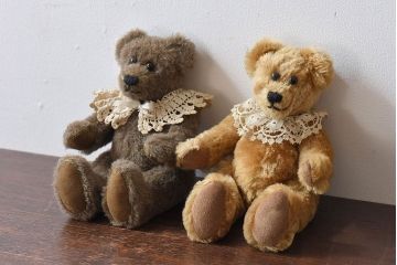 アンティーク雑貨　Susan Weber-Nagle(スーザン・ウェーバー・ネーグル)　レースがお洒落なテディベア2個セット