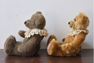アンティーク雑貨　Susan Weber-Nagle(スーザン・ウェーバー・ネーグル)　レースがお洒落なテディベア2個セット