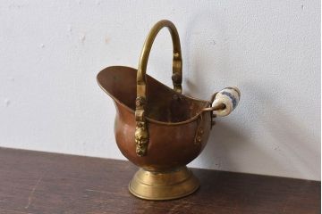 アンティーク雑貨　イギリスアンティーク　真鍮　小振りなコールバケツ