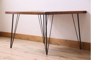 レトロ家具　昭和レトロ　使い込まれた味わいが素敵なセンターテーブル(鉄脚テーブル)