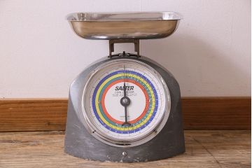 アンティーク雑貨　イギリスビンテージ　SALTER(ソルター)製　キッチンスケール(はかり、キッチン雑貨)